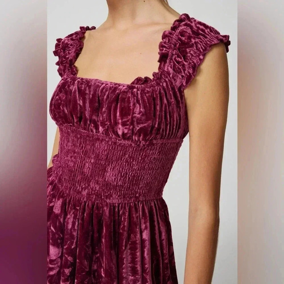 NWT new Urban Outfitters velvet romper SMALL red wine ruffle strap smocked dress - Picture 3 of 17
